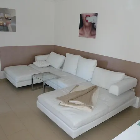 Apartamento Geraeumiges Garten-appartement Im Efh Mit Separatem Eingang