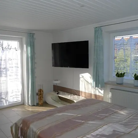 Apartamento Geraeumiges Garten-appartement Im Efh Mit Separatem Eingang